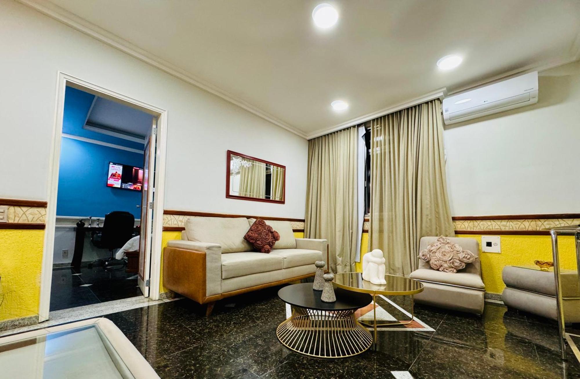 Hotel Comendador Трес Риус Екстериор снимка